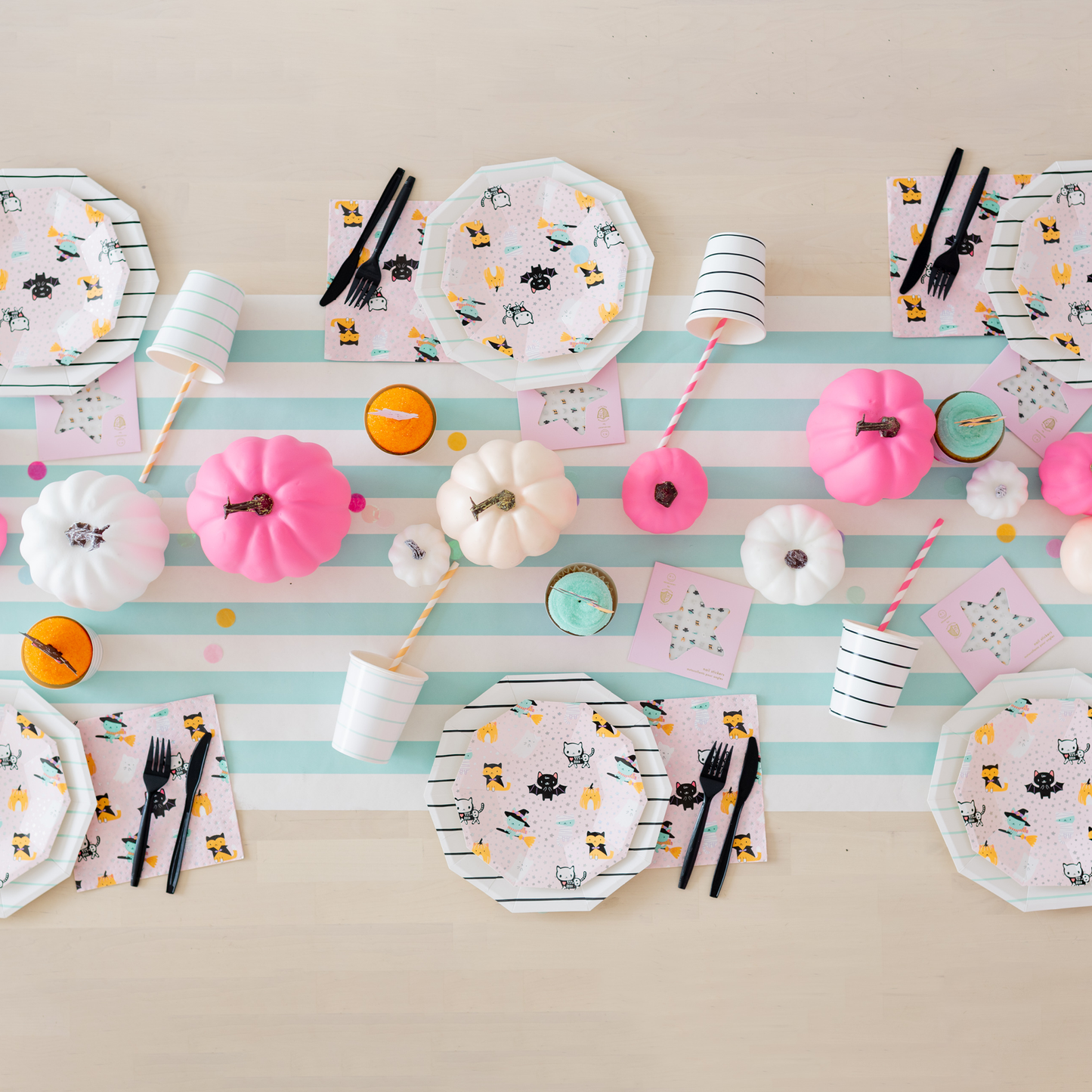 Meowloween Small Plates - 8 Pk.