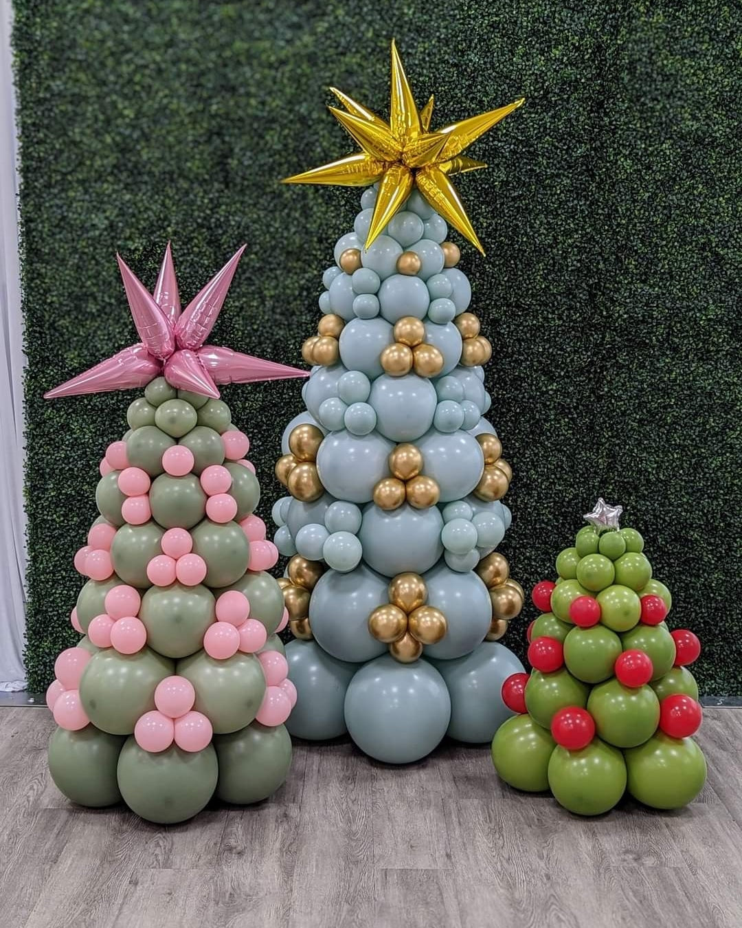 Balloon Christmas Tree