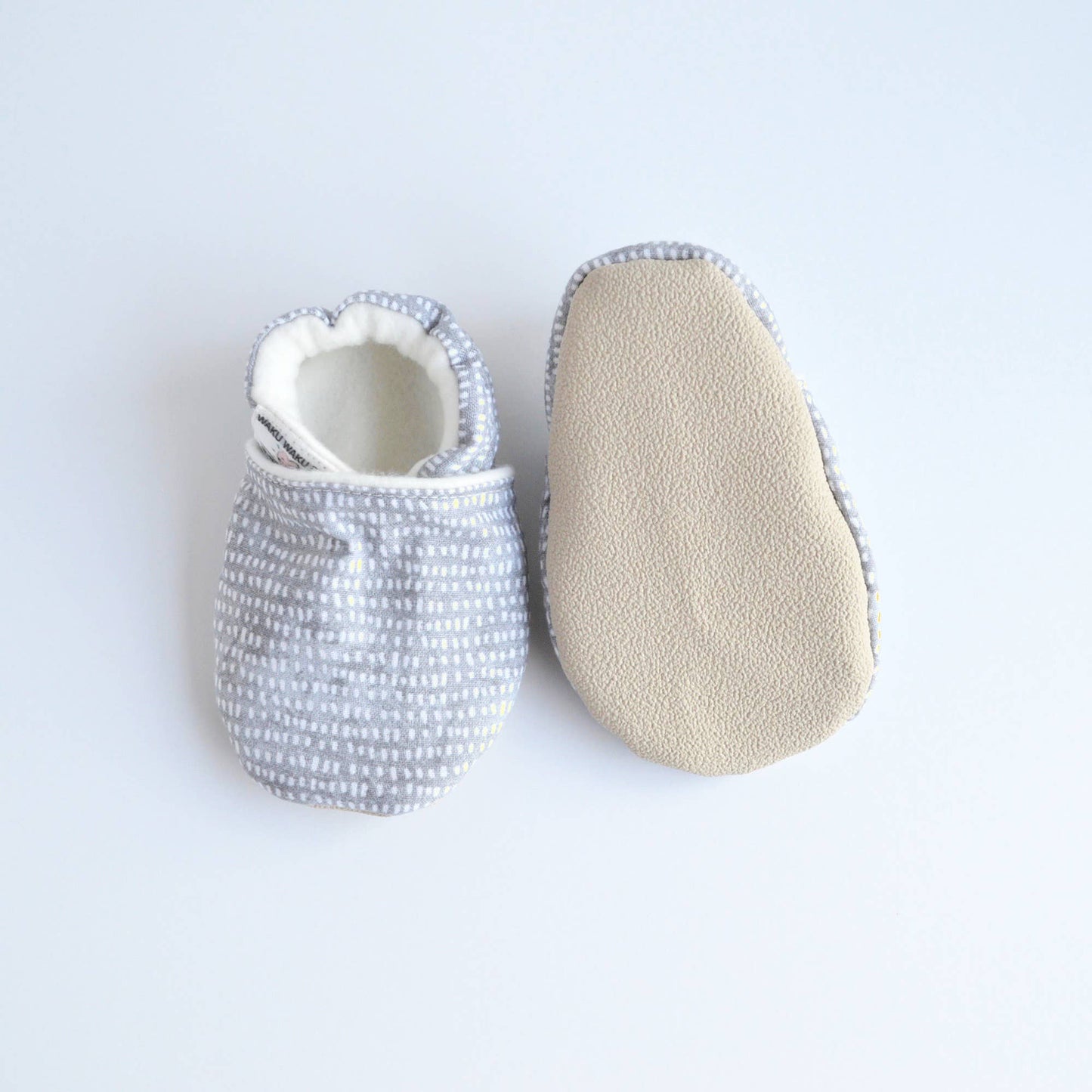 Stay-On Baby Shoes - Baby Mocs - Modern Grey Brush Stokes